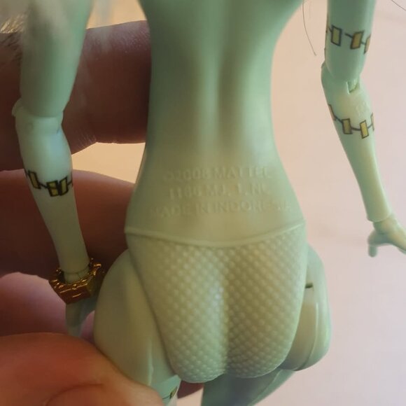 Frankie Stein Monster High Doll Wearing Emoji Dress - Picture 3 of 5